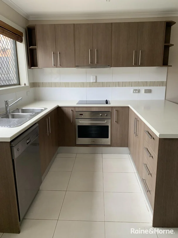 2/35 French Street, South Gladstone QLD 4680