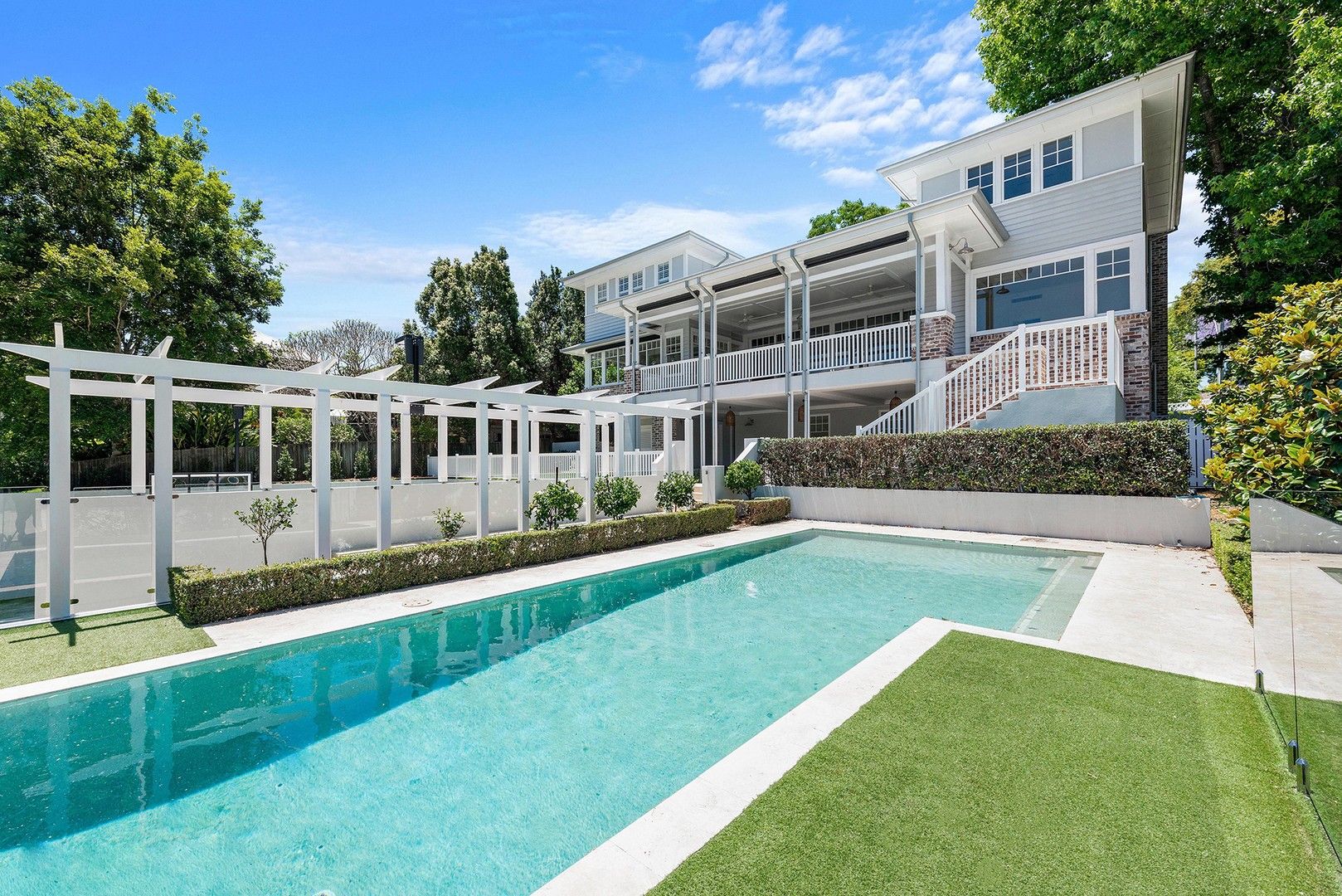 6 bedrooms House in 37 Morley Street CHELMER QLD, 4068