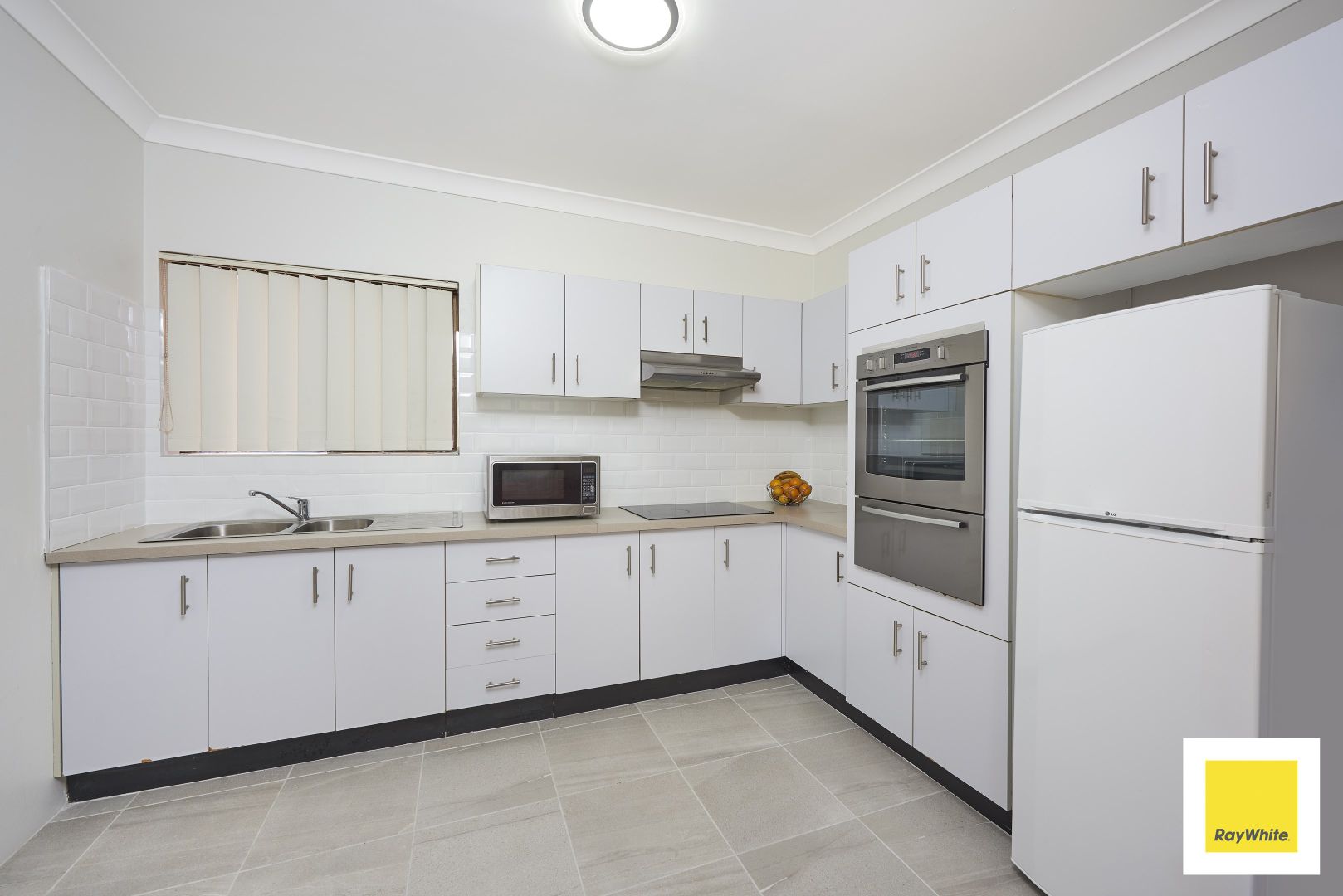 11/33 Queens Road, Westmead NSW 2145, Image 2