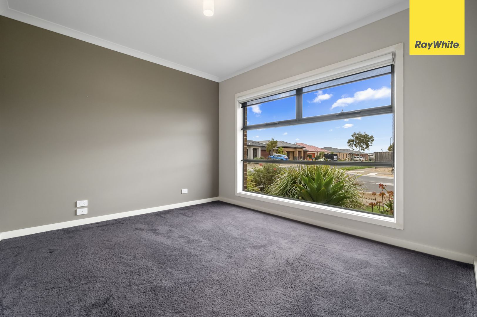17 Finlay Avenue, Harkness VIC 3337, Image 1
