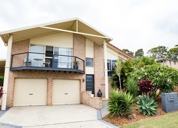 2 Cocos Crescent, Forster NSW 2428