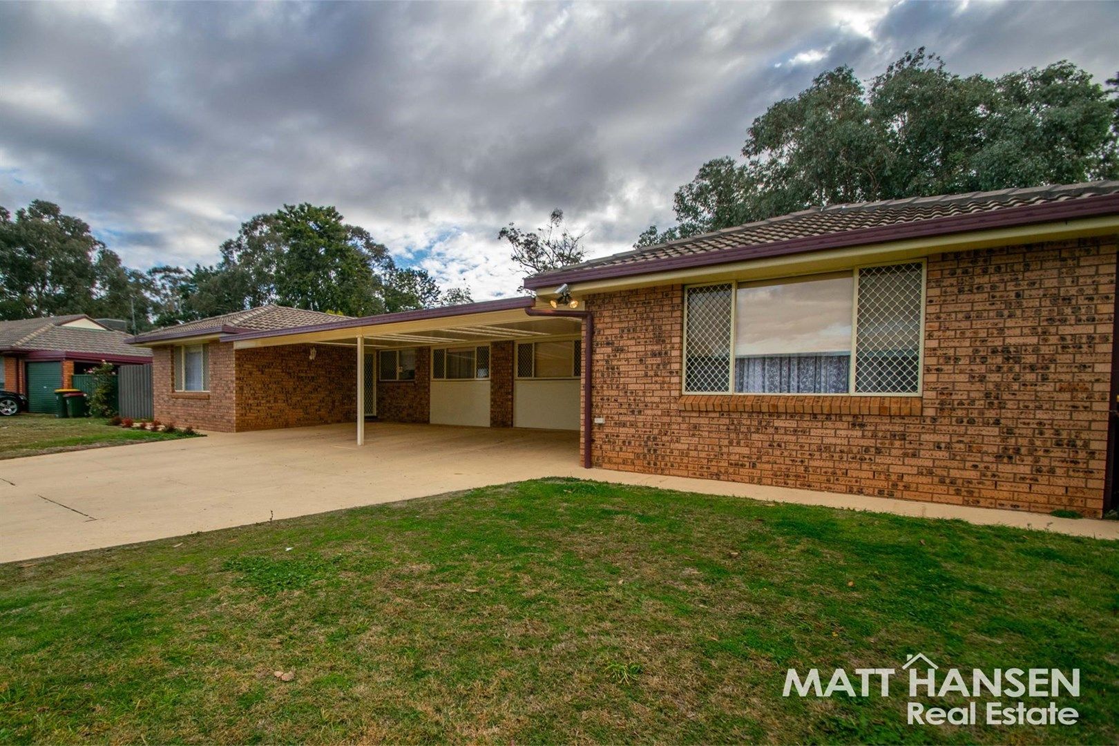5A &amp; 5B Greenway Place, Dubbo NSW 2830, Image 0