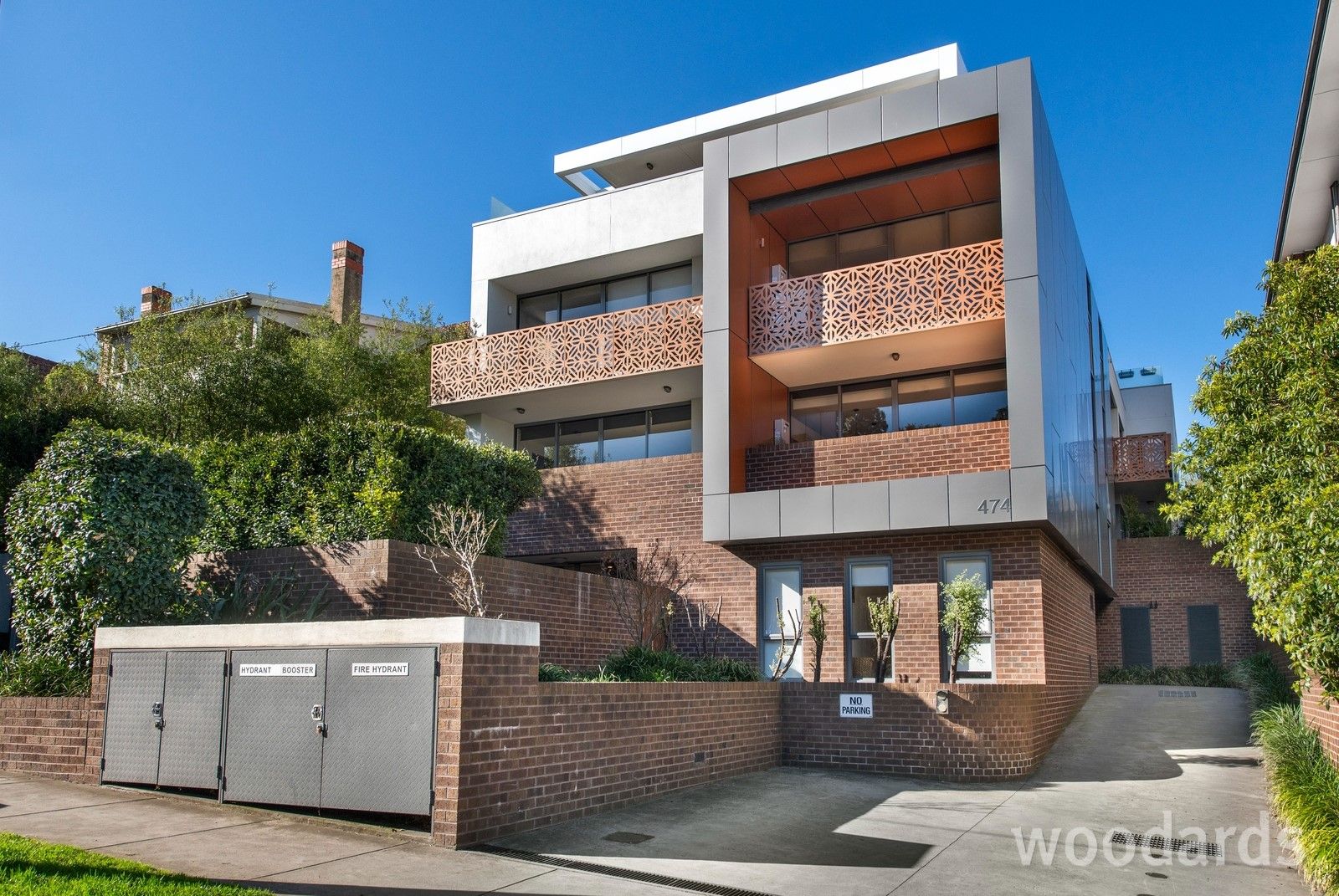 2 bedrooms Apartment / Unit / Flat in 4/474 Glenferrie Road HAWTHORN VIC, 3122