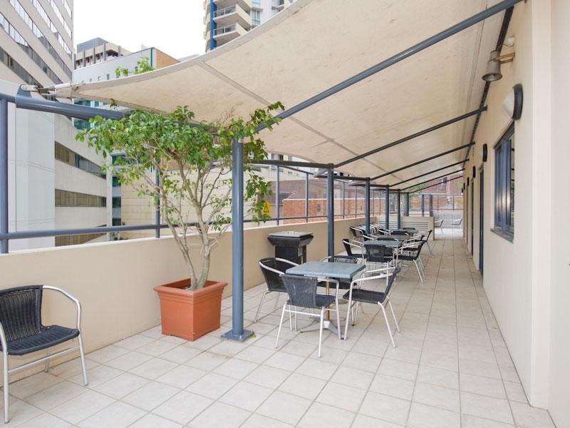 1813/104 Margaret Street, Brisbane City QLD 4000, Image 2