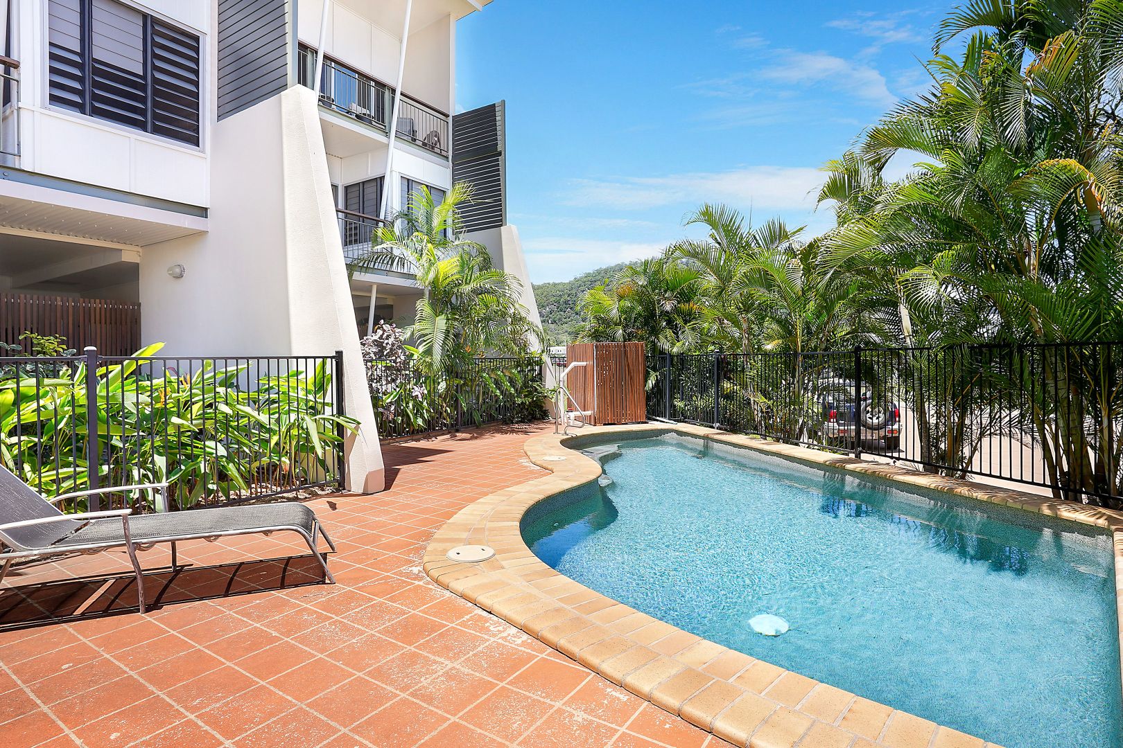 8/13-15 Terrace Place, Nelly Bay QLD 4819, Image 2