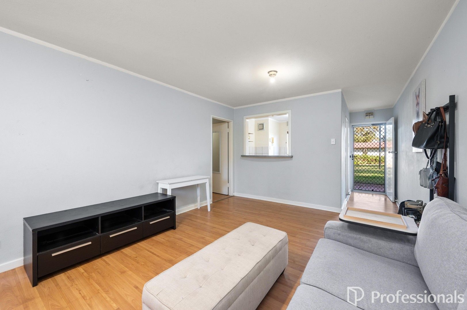 3 bedrooms House in 5/26 Salcott Road GIRRAWHEEN WA, 6064