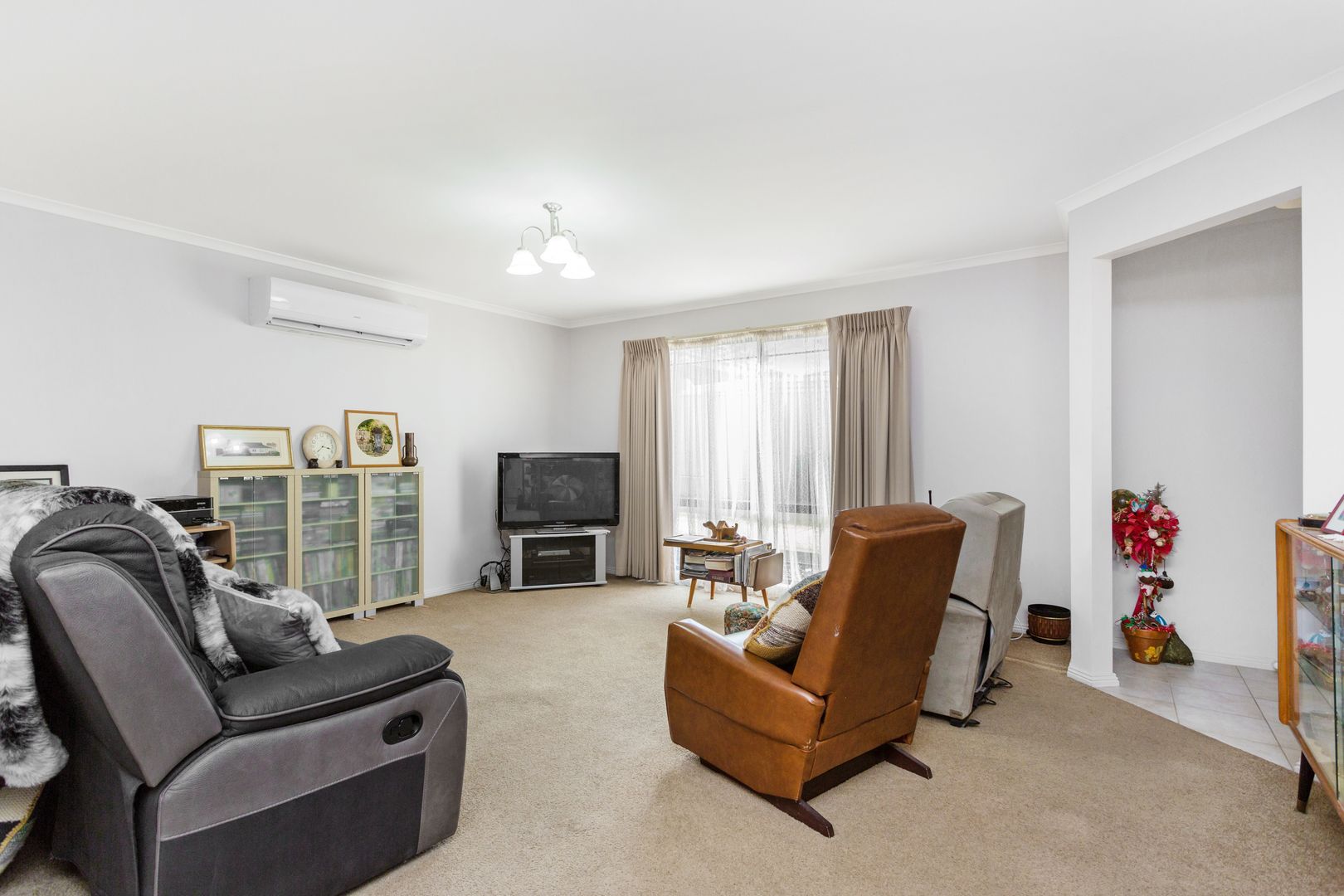 1/24 Kirby Street, Golden Square VIC 3555, Image 2