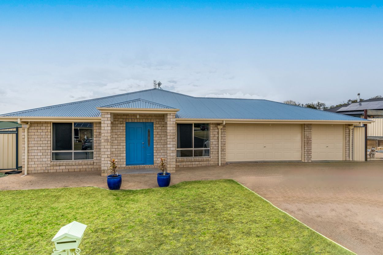 8 Naomi Drive, Crows Nest QLD 4355, Image 0