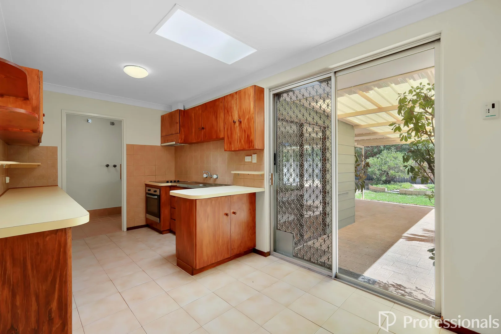 Additional image 11 of 12 Geebung Street, Maddington WA 6109