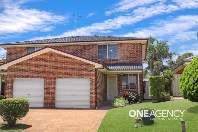Picture of 4 Bren Close, ST CLAIR NSW 2759