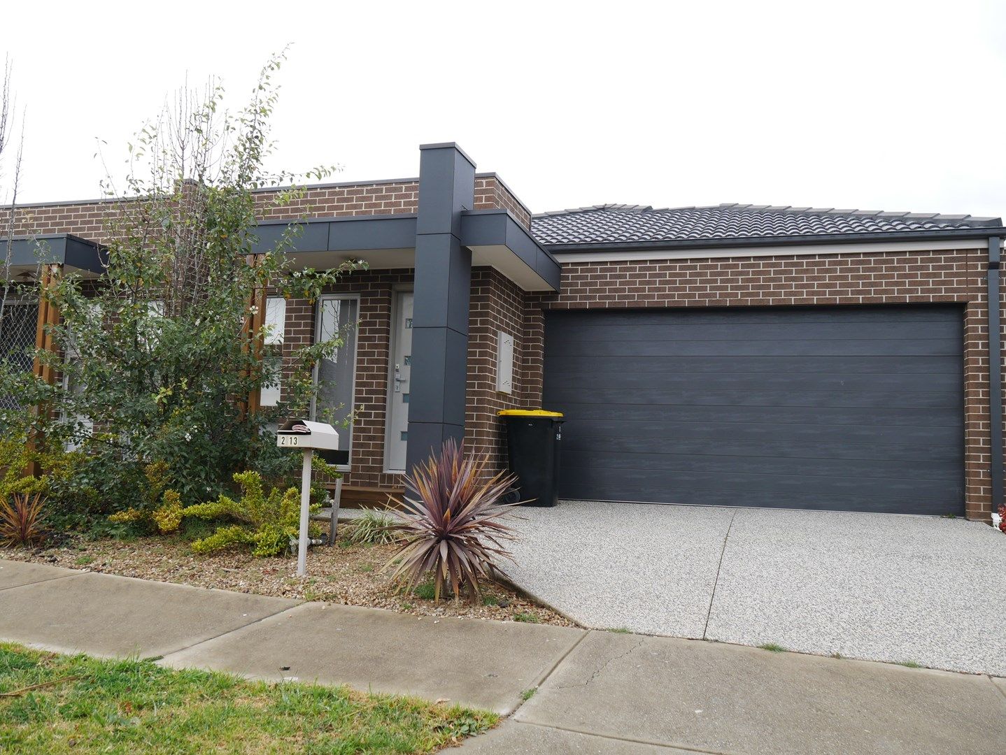 2/13 Stacey Court, Melton West VIC 3337, Image 0