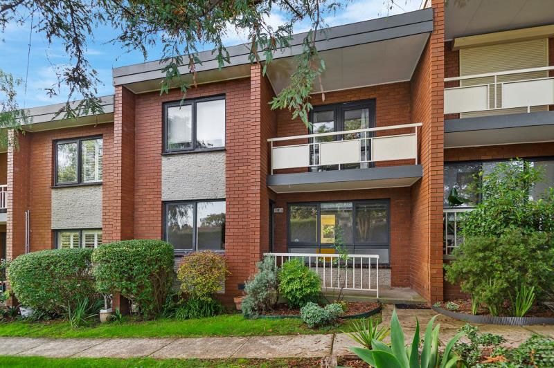 3 bedrooms Townhouse in 2/16 Edgar Street HEIDELBERG VIC, 3084