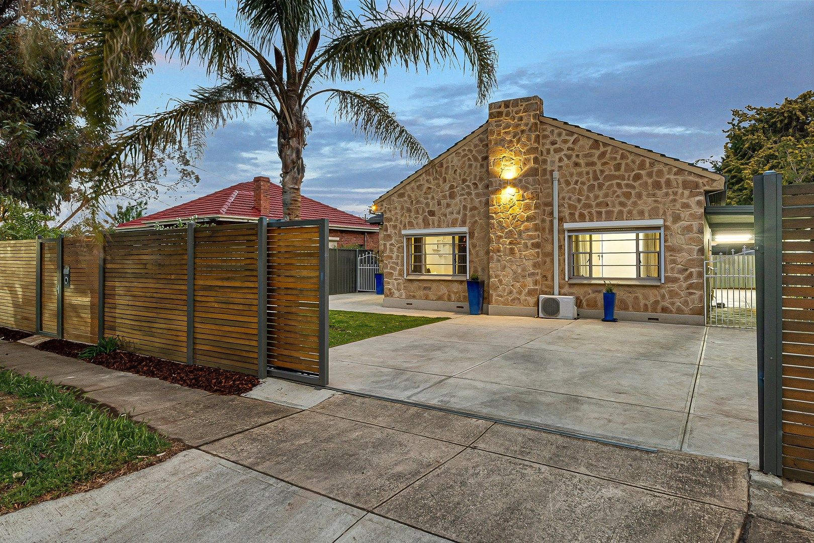 37 Sunbeam Road, Croydon Park SA 5008, Image 0