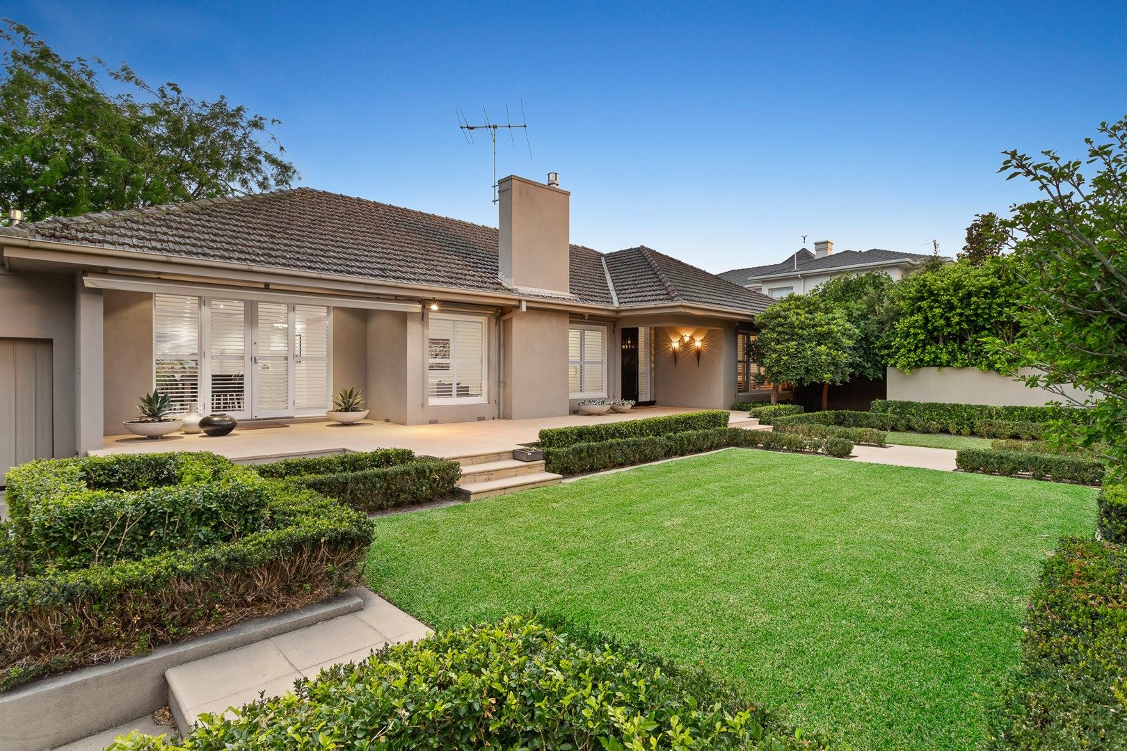 1 Grantham Ct, Brighton VIC 3186, Image 0