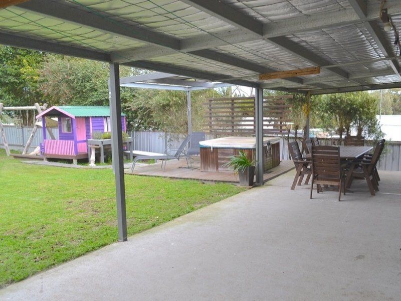77 Awaba Street, Morisset NSW 2264 House For Rent Domain