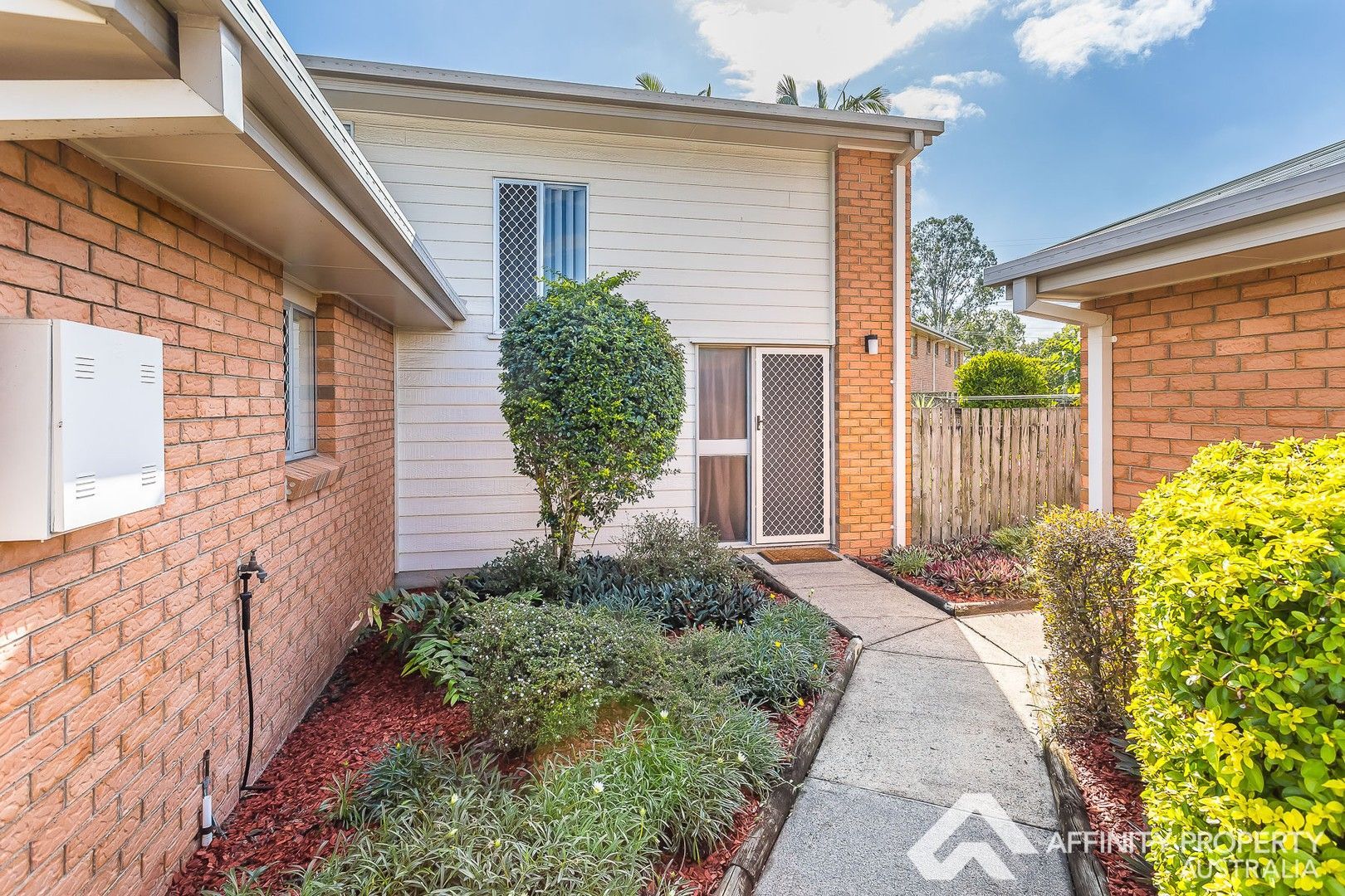 2 bedrooms Villa in 17/79 Station Road LAWNTON QLD, 4501