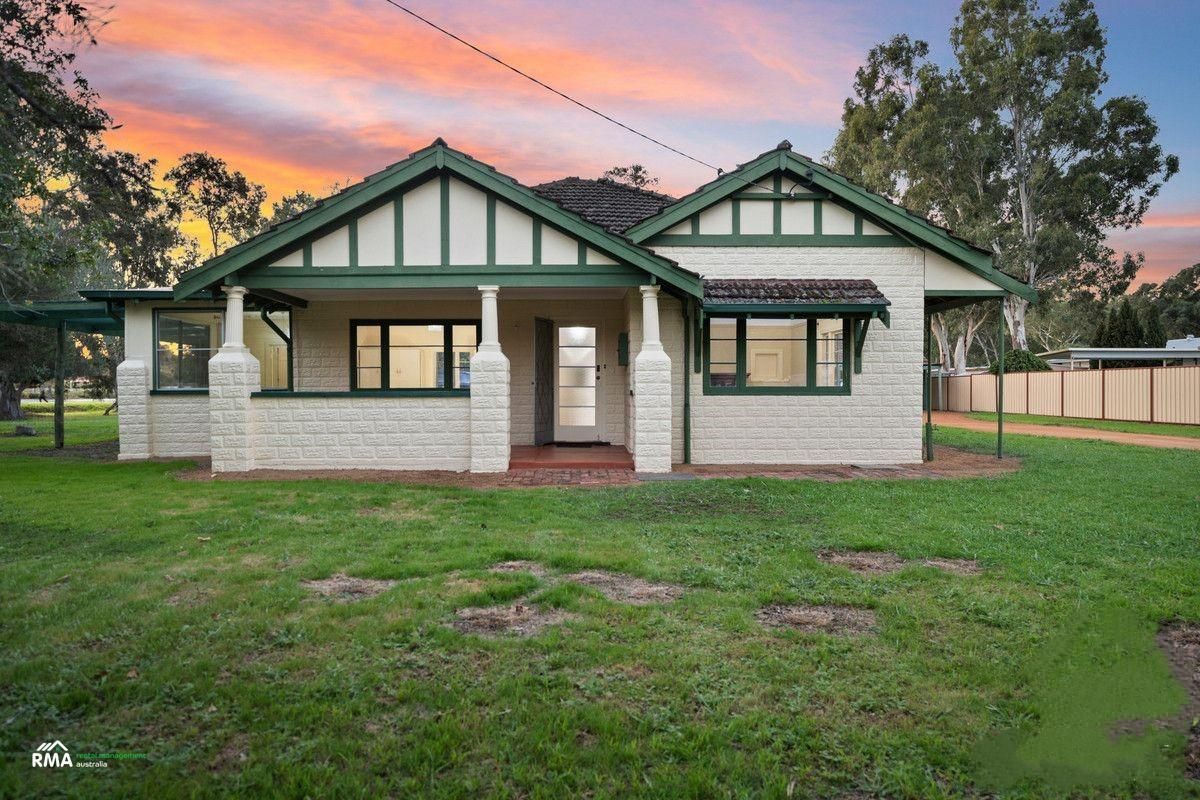 4 bedrooms House in 66 Station Street MARTIN WA, 6110