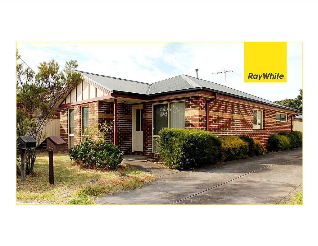 2 bedrooms House in 1/47 Railway Avenue LAVERTON VIC, 3028