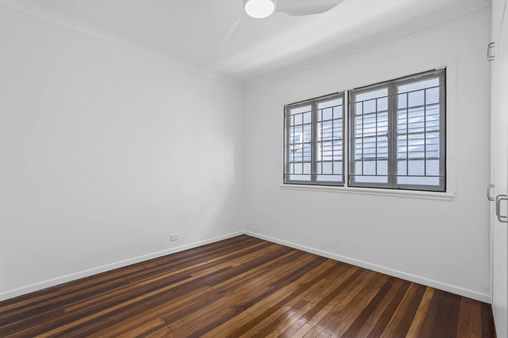 Additional image 7 of 6 Newcastle Street, Fairfield QLD 4103