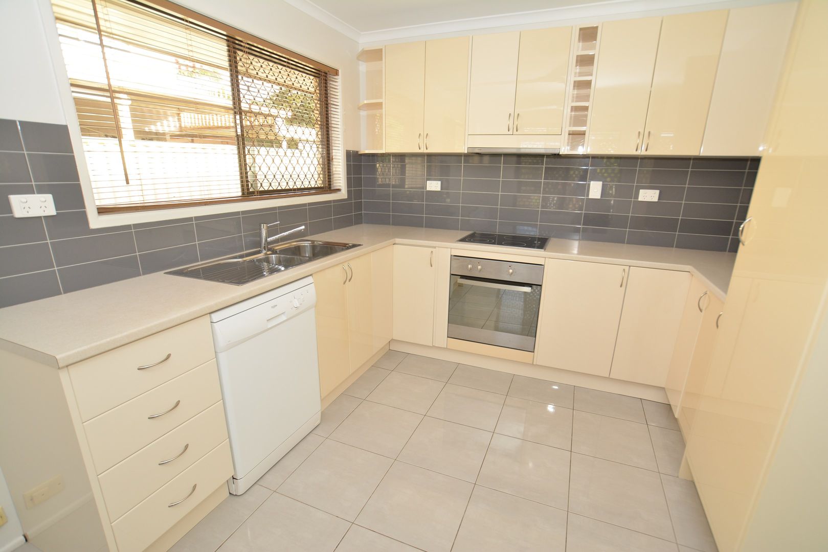 23 Embassy Street, Bray Park QLD 4500, Image 1