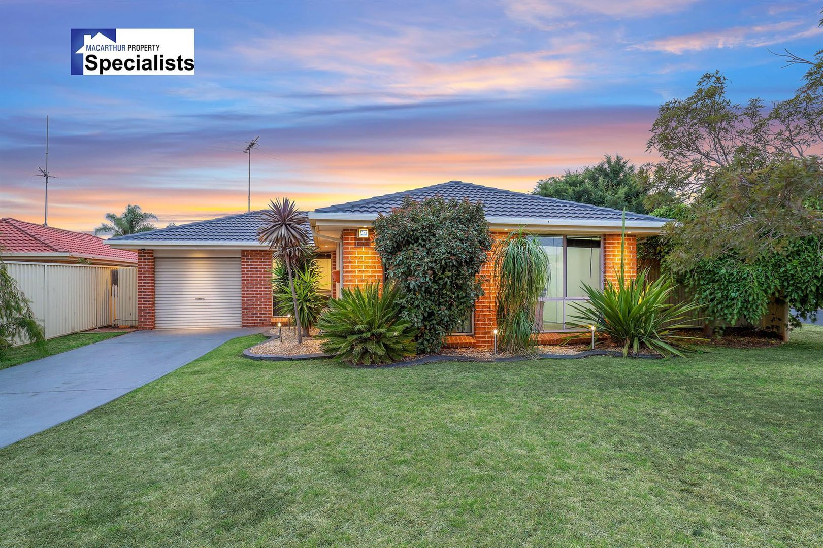 1 Fiveash Street, St Helens Park NSW 2560, Image 1