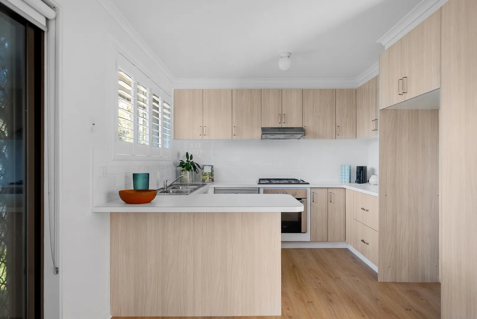 A Light Filled Sanctuary Meets Easy-care Lifestyle - More