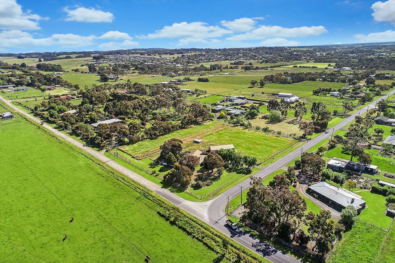 4 Aireys Street, Elliminyt VIC 3250 - House for Sale - $537,000