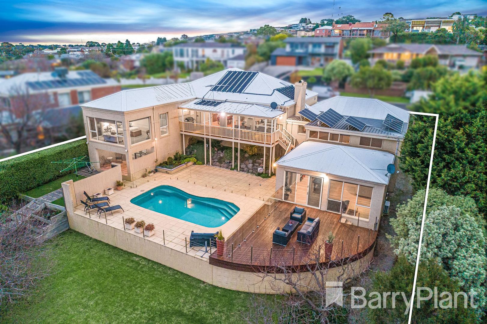 19 Grosvenor Drive, Wandana Heights VIC 3216, Image 2