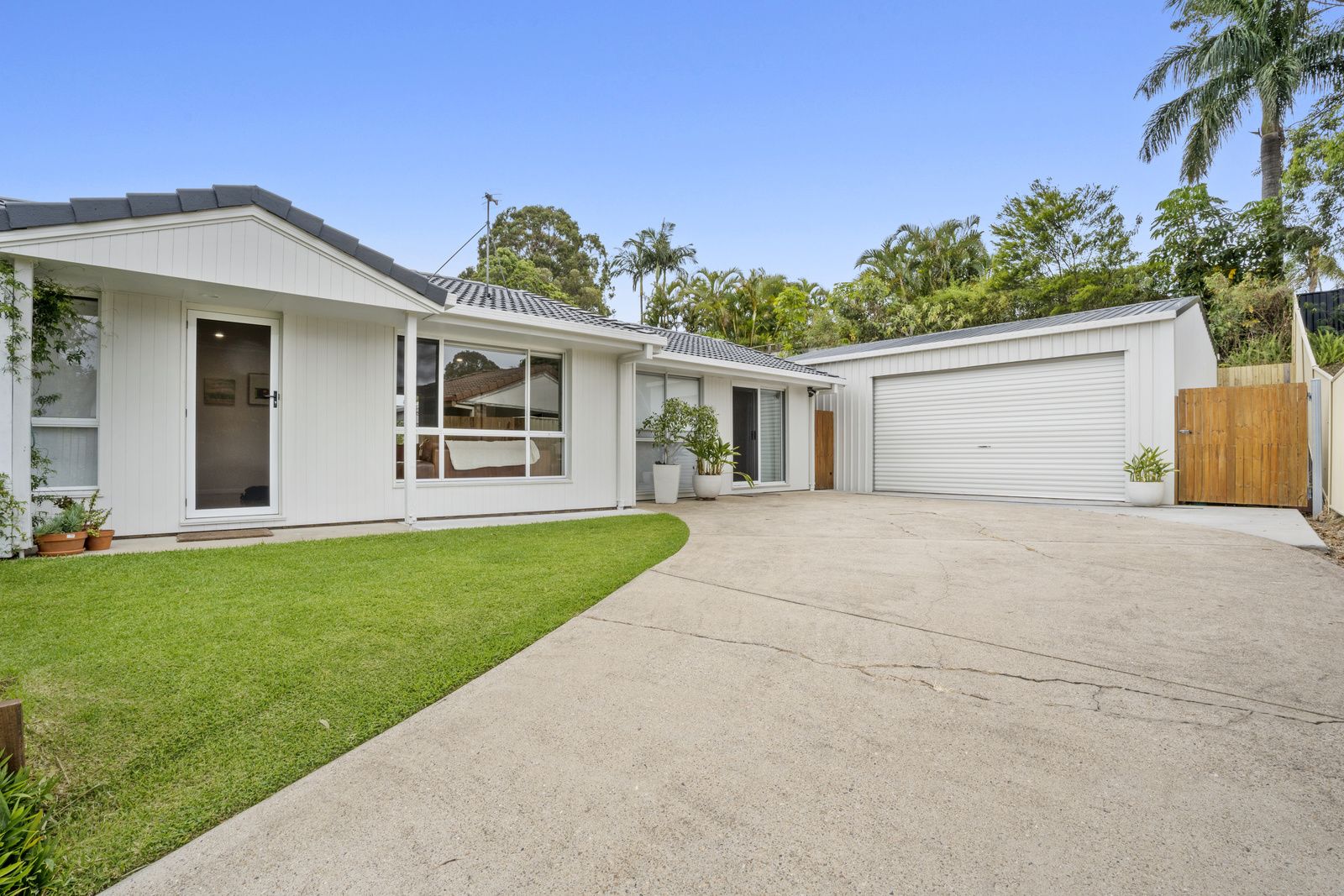 Sold 23 Floyd Court Parkwood QLD 4214 on 10 Jan 2023 2018250248 Domain