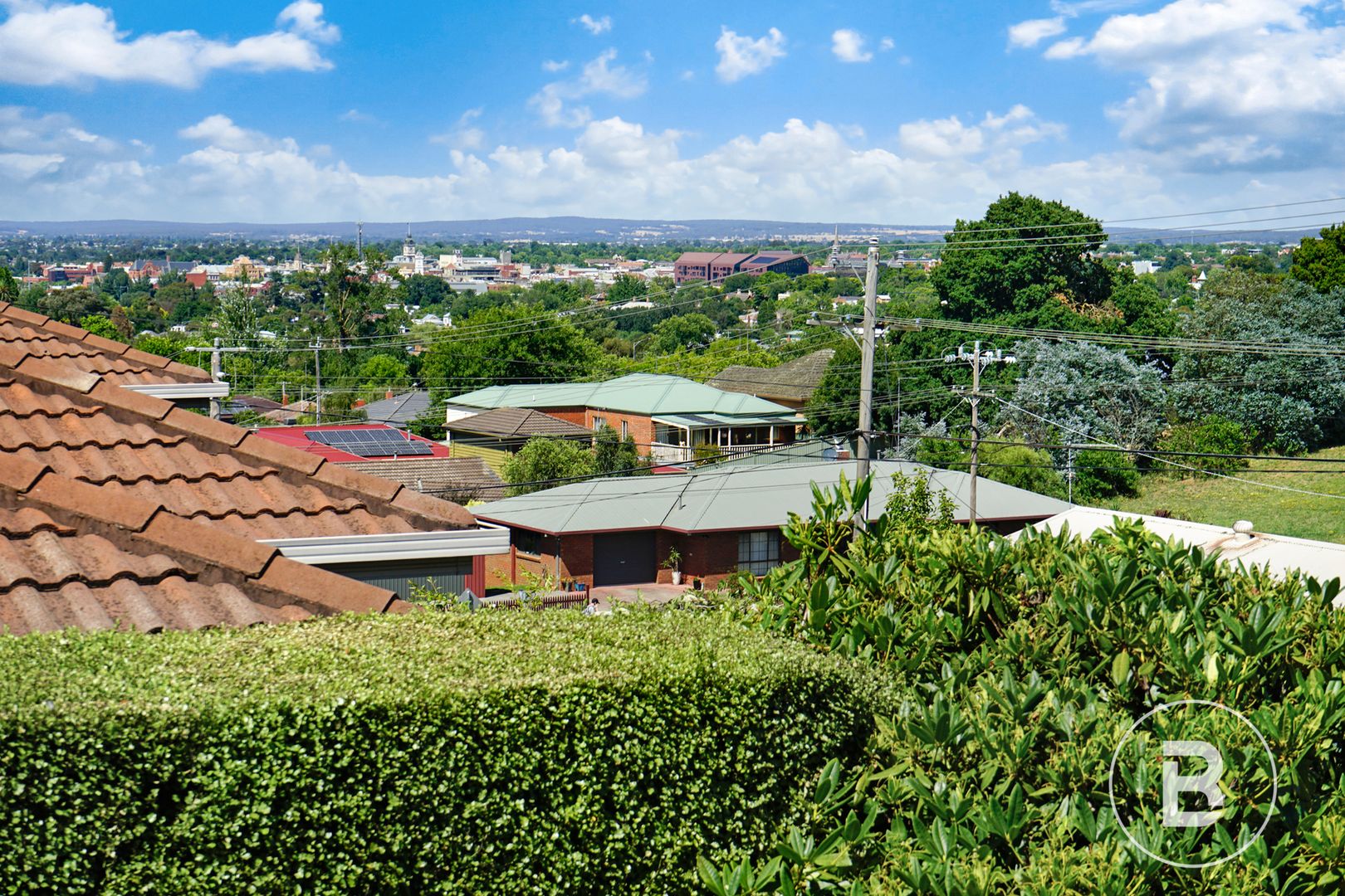 12 Kenvarra Court, Black Hill VIC 3350, Image 2