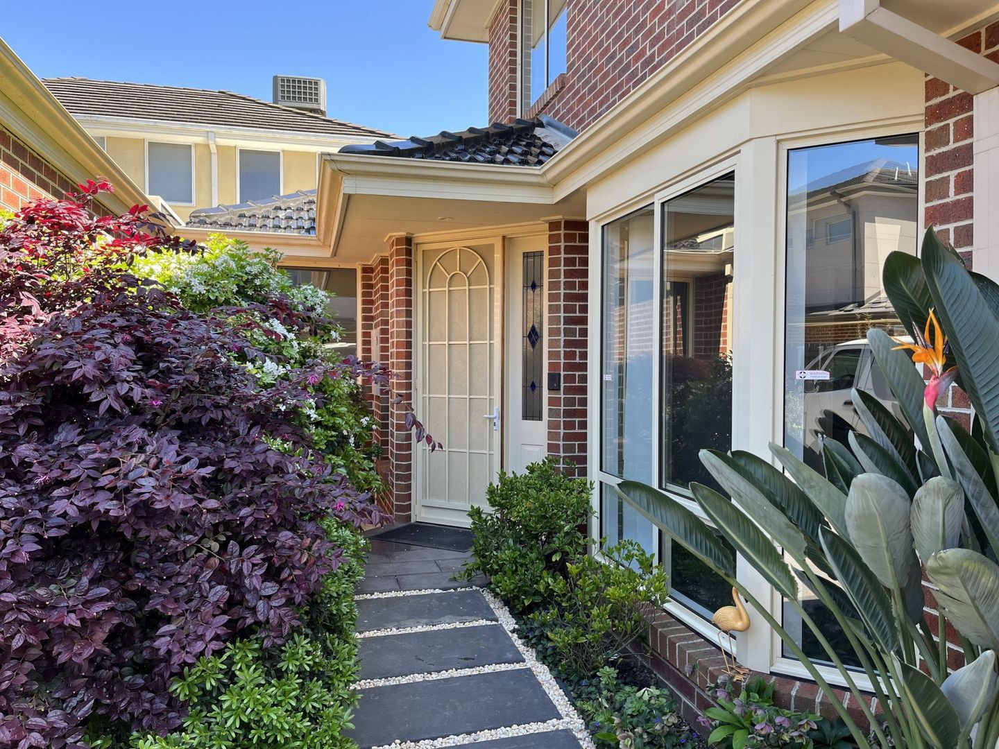 2/7 Amber Grove, Mount Waverley VIC 3149 Townhouse For Rent Domain