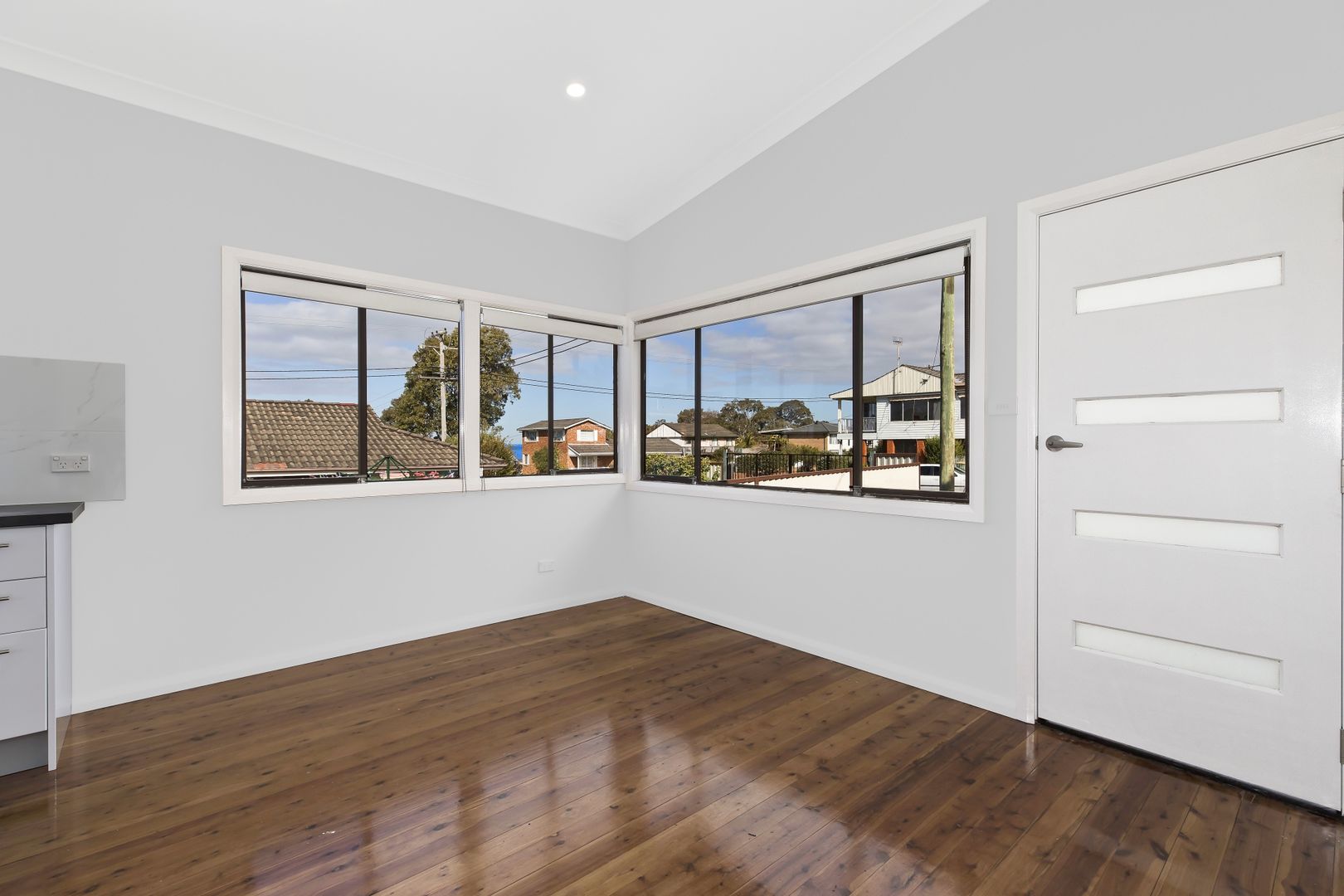 1 Jacqueline Avenue, Gorokan NSW 2263, Image 2