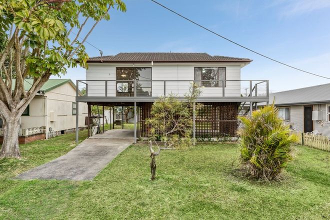 Picture of 7 Surf Street, LONG JETTY NSW 2261