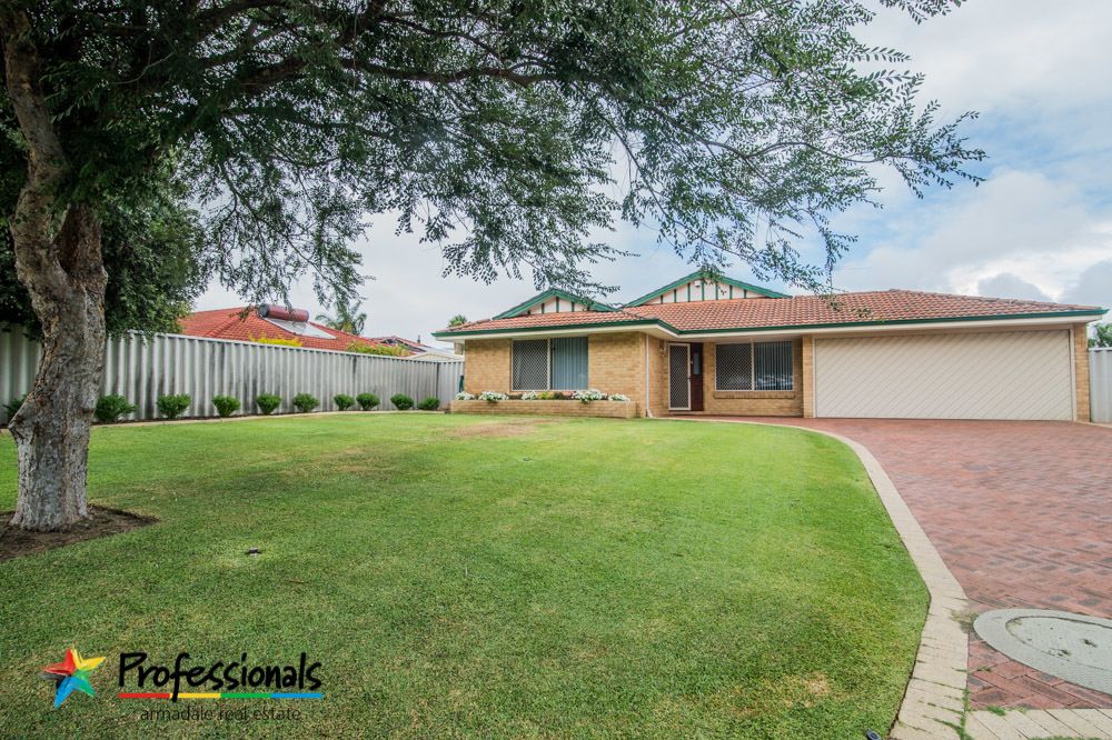 17 Heath Place, Thornlie WA 6108, Image 0