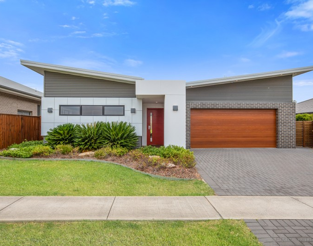 17 Grand Parade, Rutherford NSW 2320