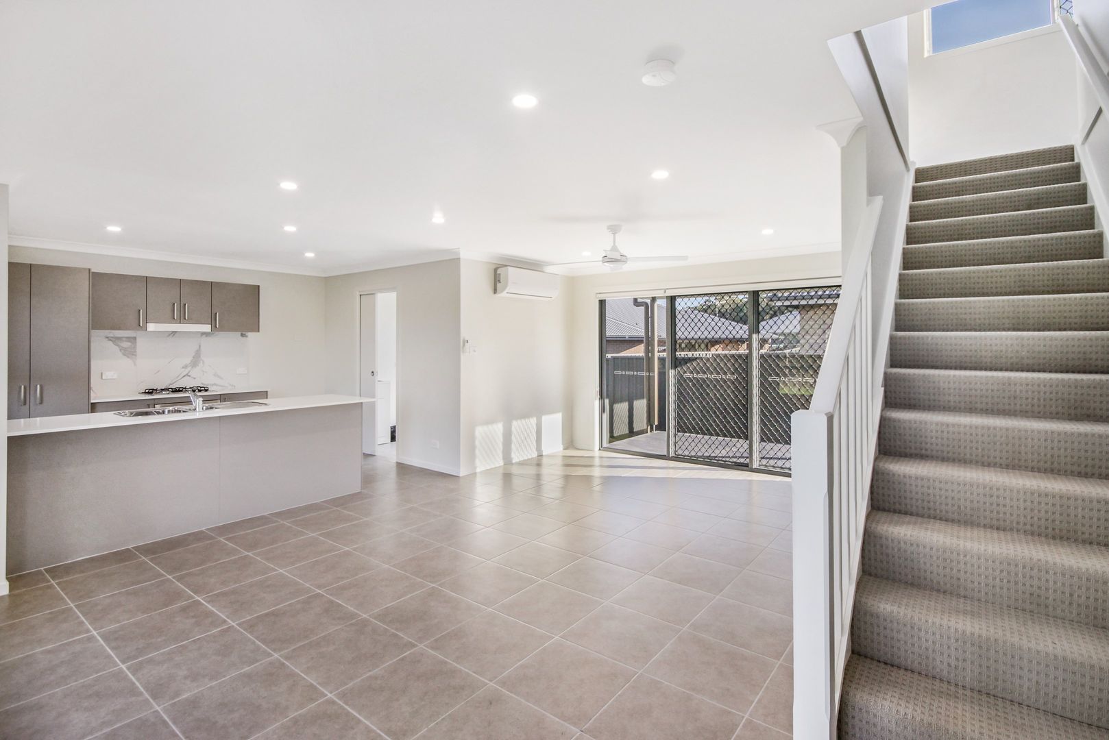 1 Stanhope Crescent, Wadalba NSW 2259 House For Rent 610 Domain