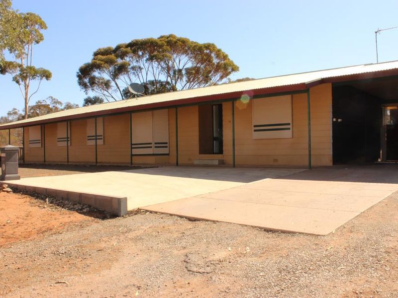 24 Curdimurka Street, Roxby Downs SA 5725, Image 0