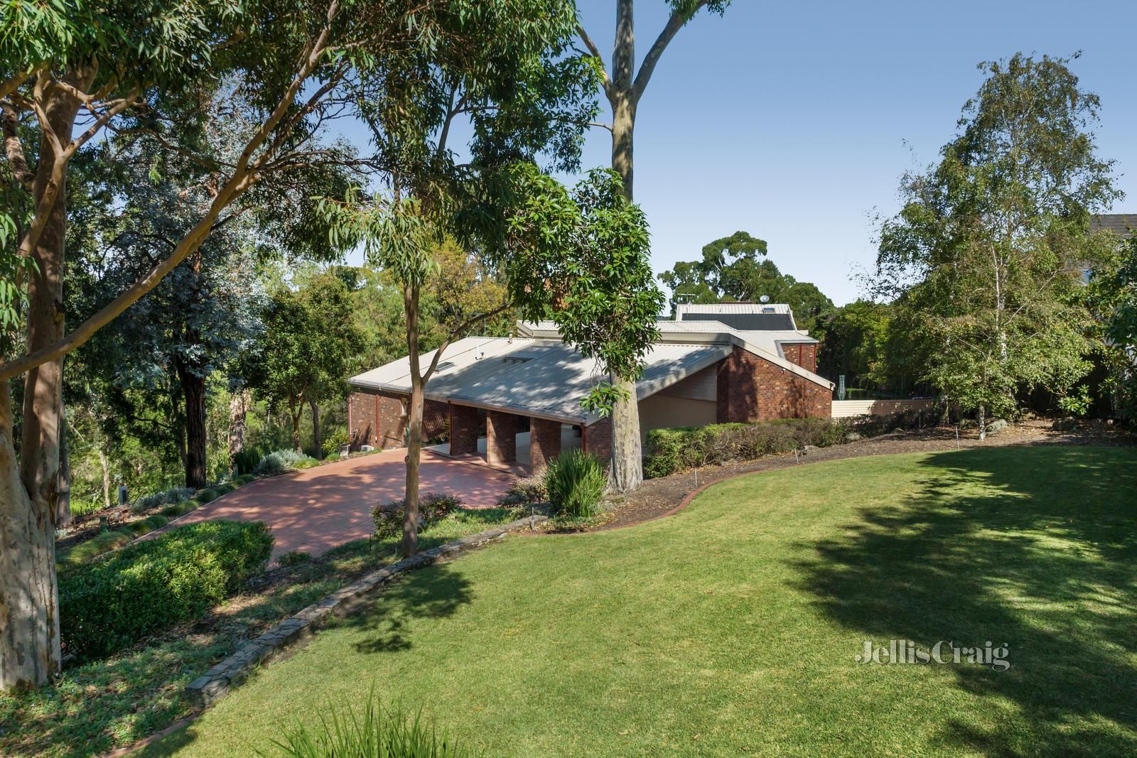 6 Ngumby Court, Vermont South VIC 3133, Image 1