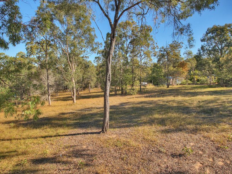 2 Frogmouth Court, NEW BEITH QLD 4124, Image 2