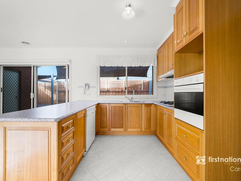 1/22 Brownlow Court, Lara VIC 3212, Image 2