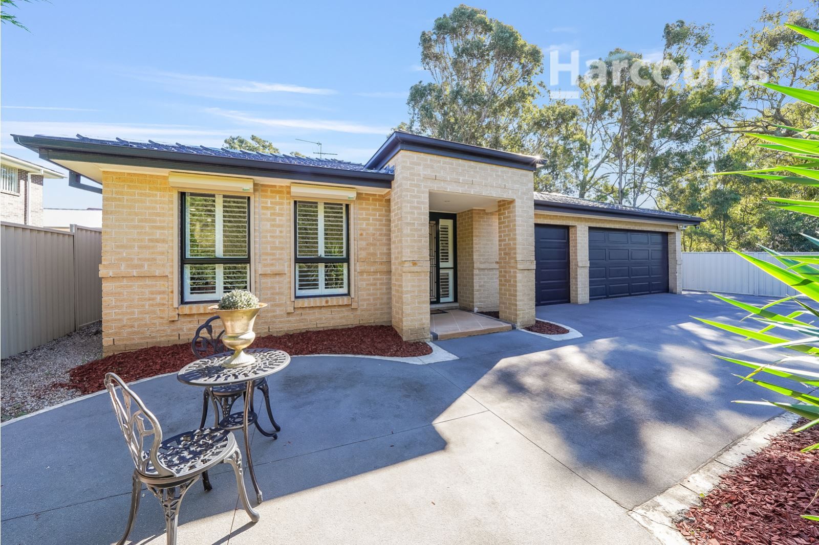 68 St Helens Park Drive, St Helens Park NSW 2560, Image 0