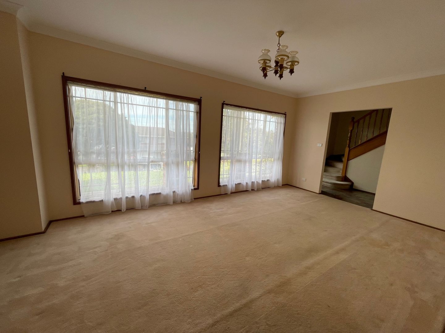 5 Murray Close, Albion Park NSW 2527 House For Rent 650 Domain