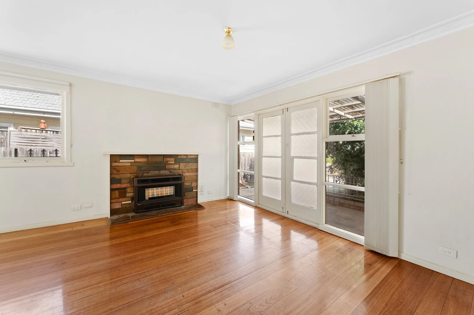 Additional image 3 of 15 Clarevale Street, Clayton South VIC 3169