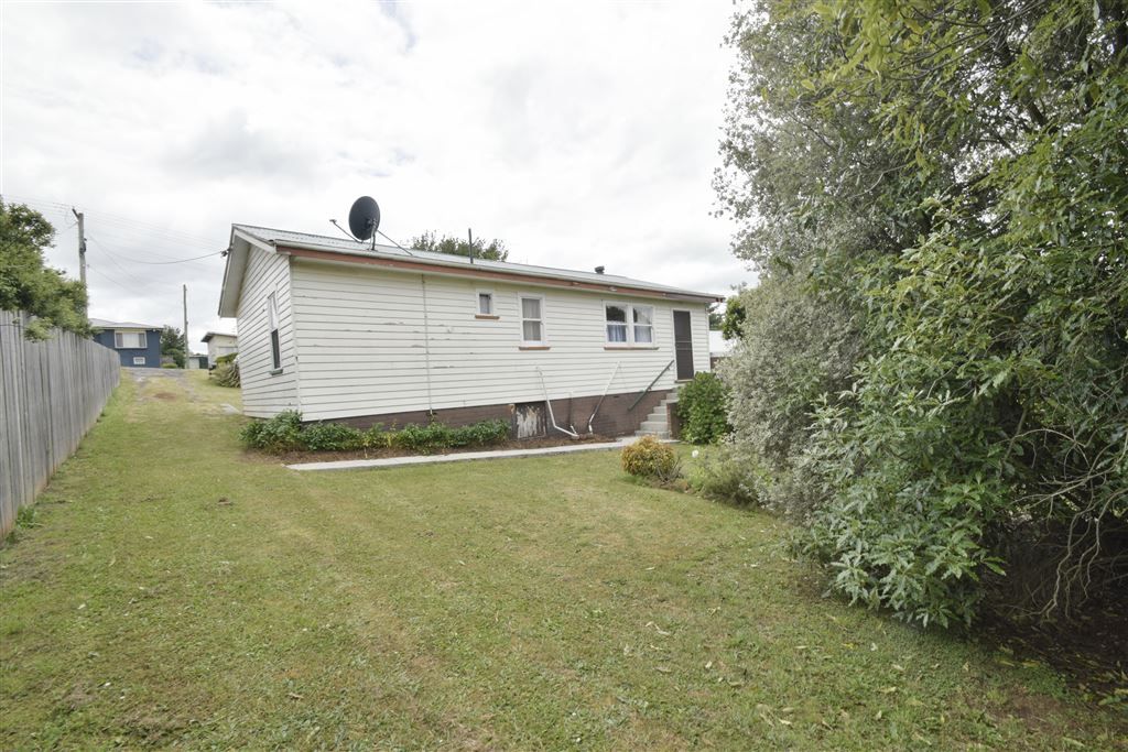 28 West Goderich St, Deloraine TAS 7304, Image 2