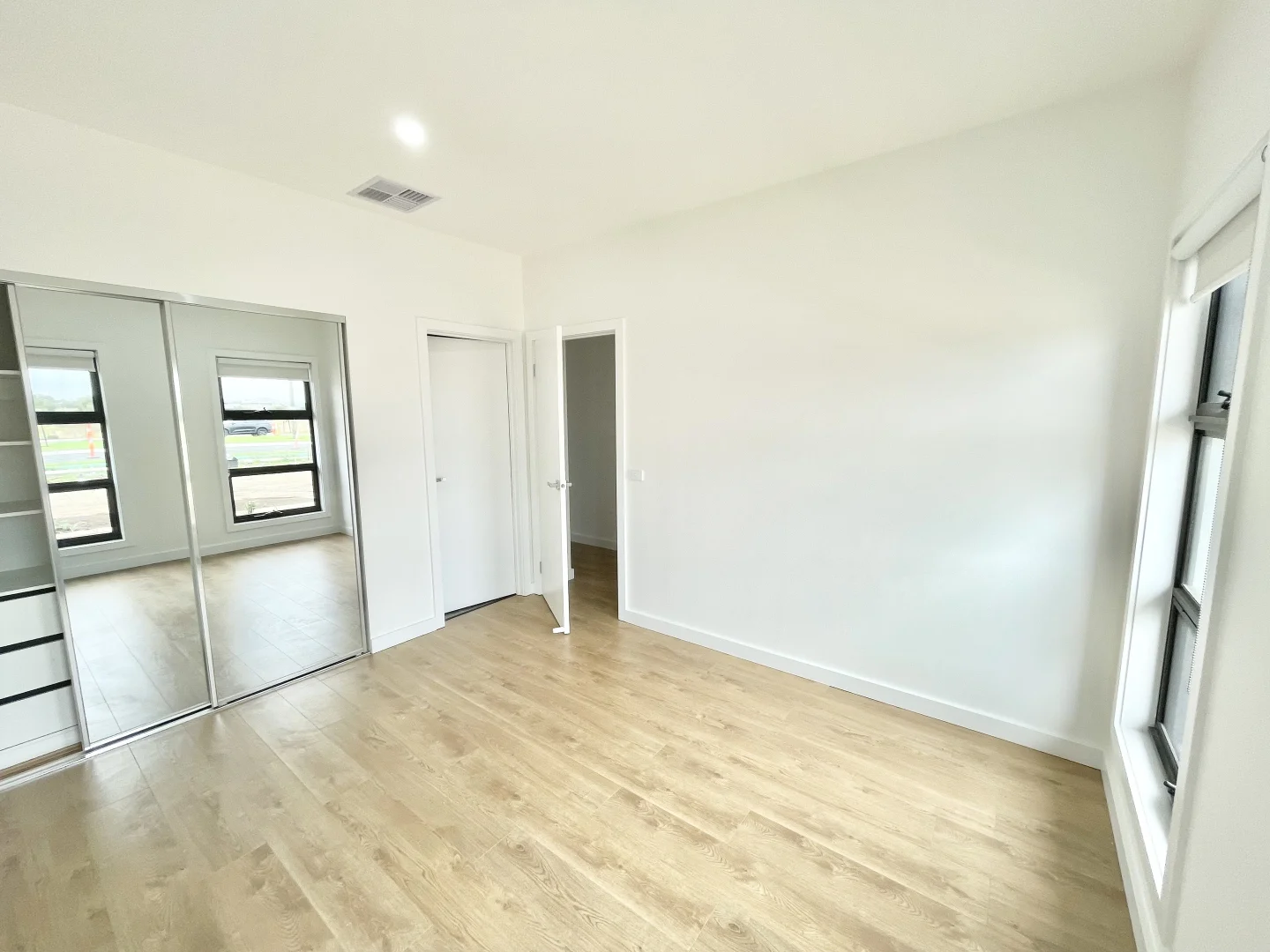 Additional image 5 of 8 Elvira Place, Deanside VIC 3336