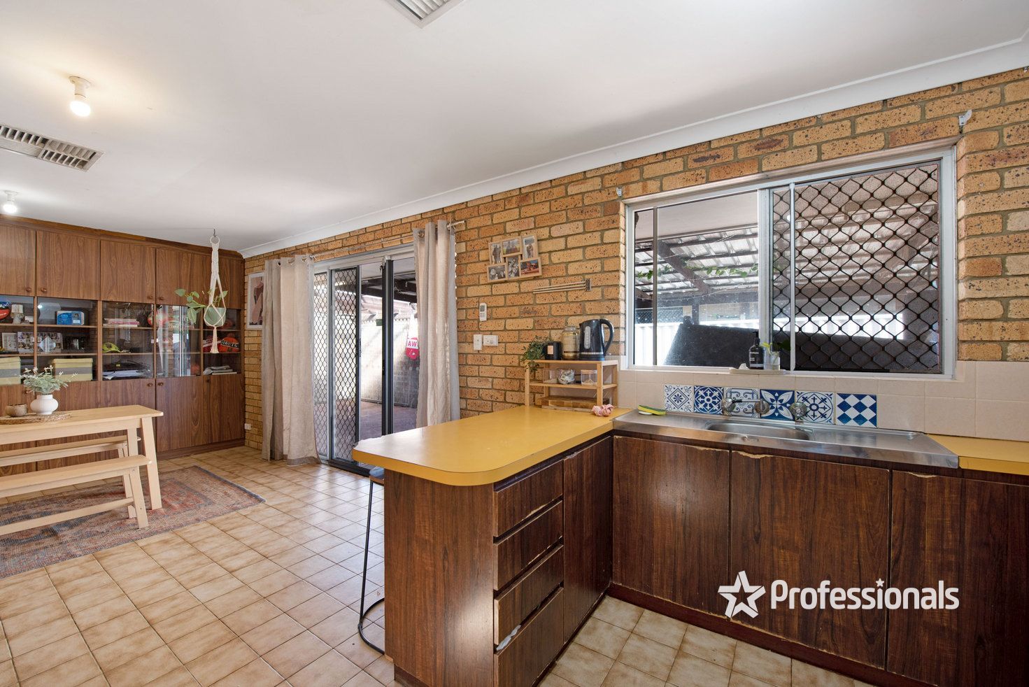 13 Hemsley Place, Bluff Point WA 6530, Image 1