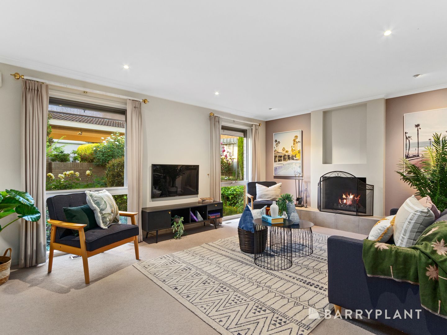 4 Blue Hills Close, Wantirna VIC 3152, Image 1