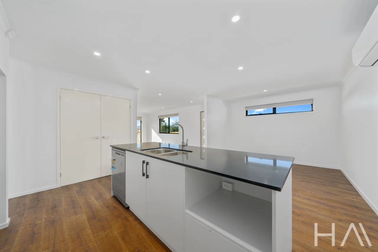 Additional image 5 of 1/45 Sandpiper Dr, Midway Point TAS 7171