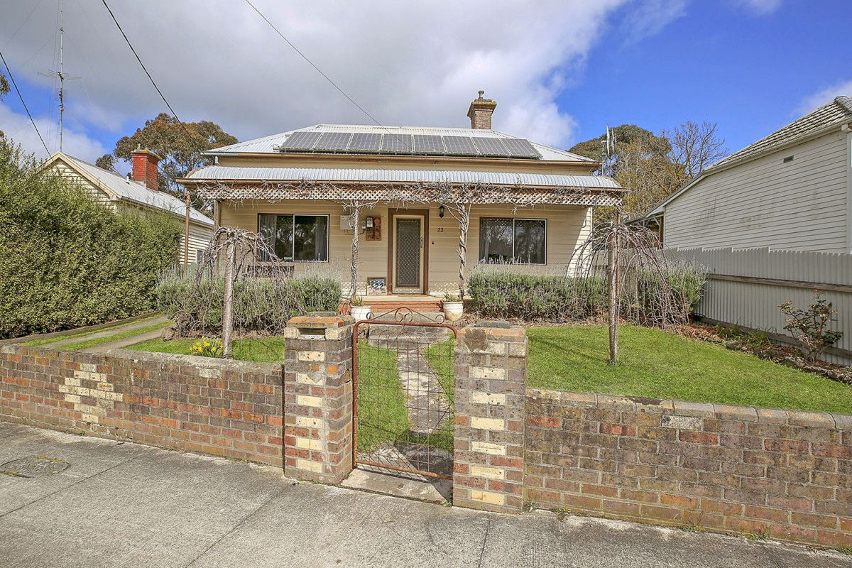 22 Wallace Street, Colac VIC 3250