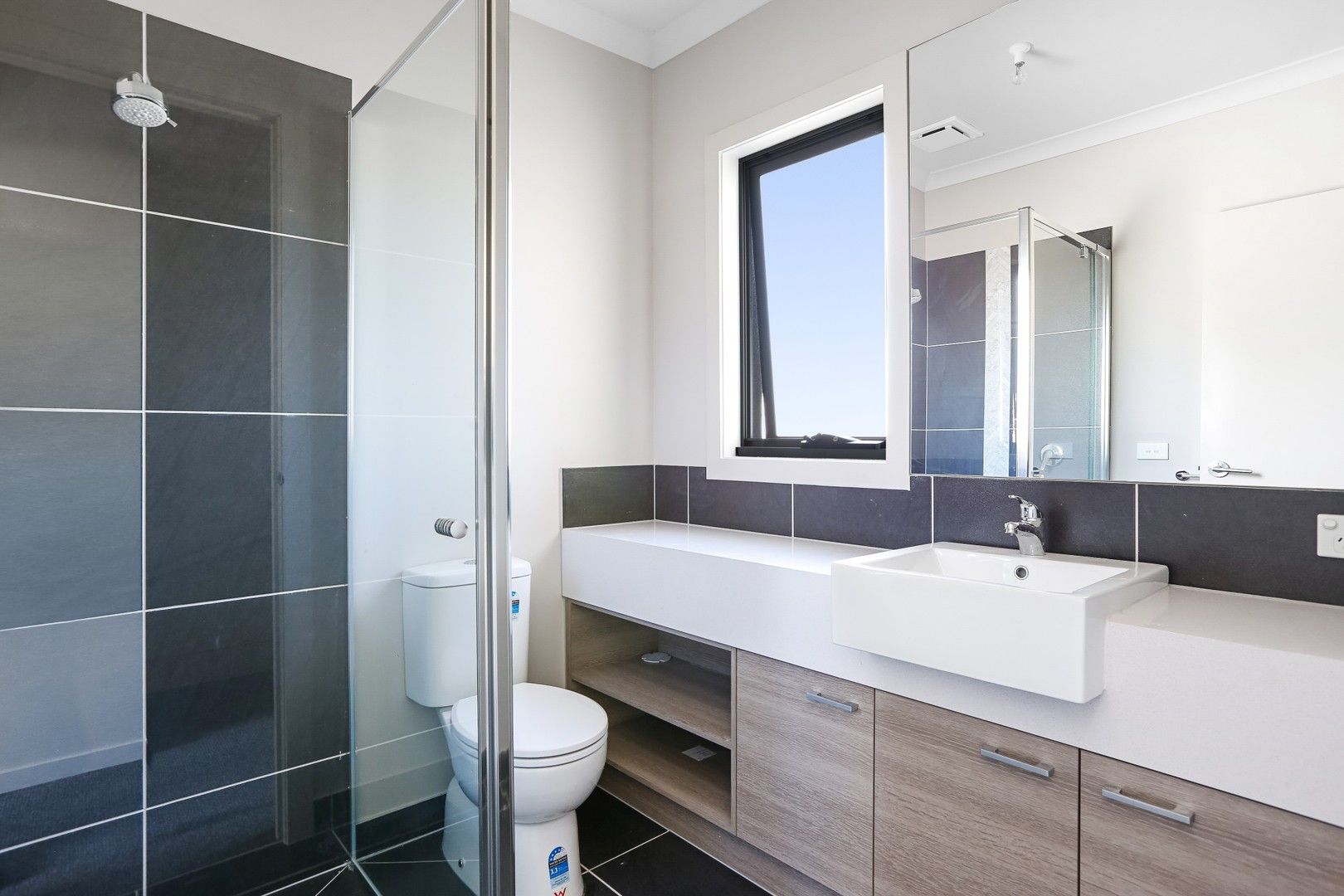 2 bedrooms Townhouse in 3/20 Housden Street BROADMEADOWS VIC, 3047
